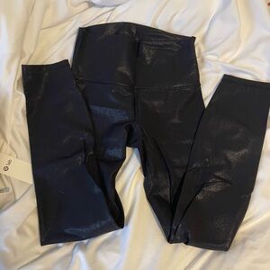lululemon shine Wunder under faux leather legging EUC Size 4
